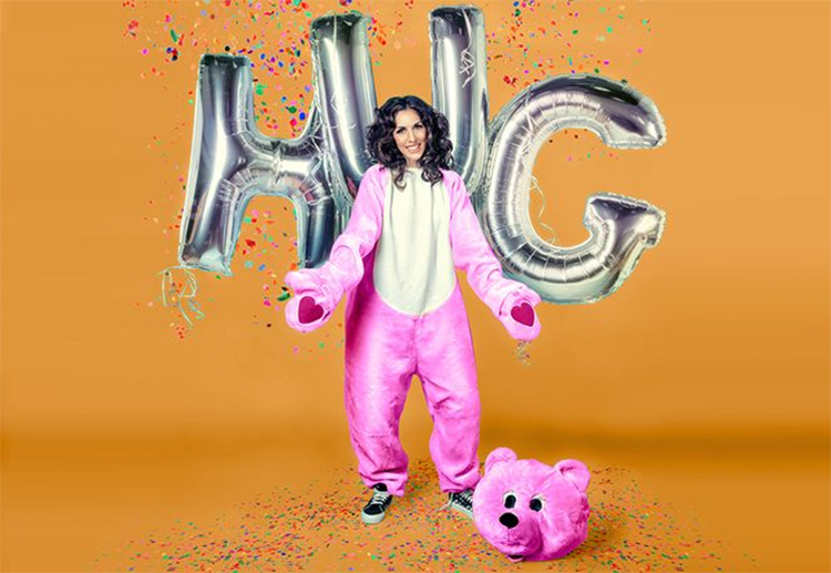 Почему странности работают: пример личного брендинга копирайтера Киры Хаг