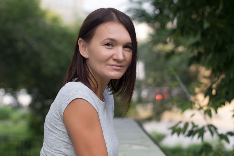 Лена Полякова: «Фриланс - это не так просто и легко, это серьезная личная организация и ответственность»
